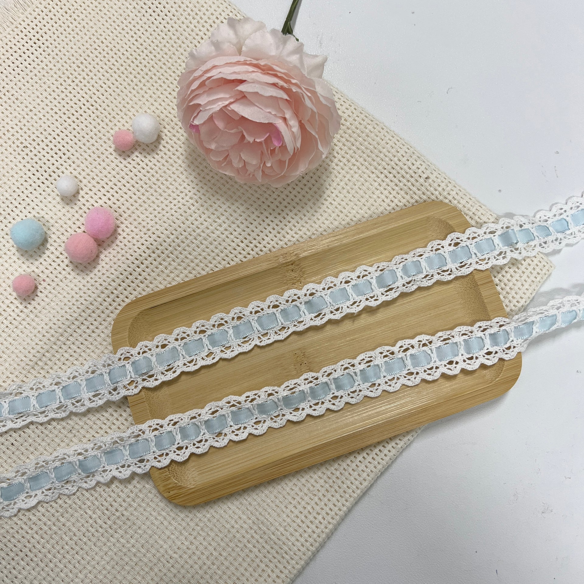 100 cm kanten lint: lichtblauw 100 cm kanten lint: lichtblauw